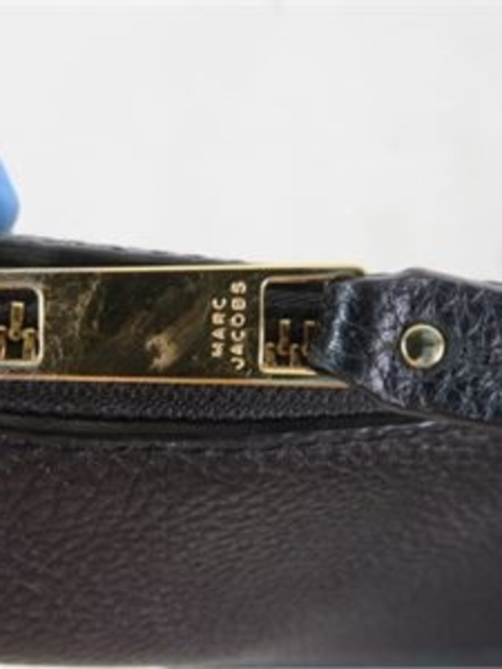 Marc Jacobs Black Pebbled Leather Shoulder Bag - Picture 10 of 13